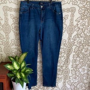 Curve appeal jeans